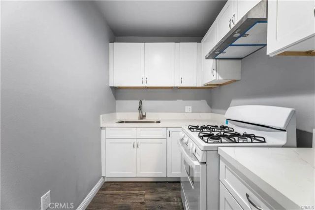 3786 Dublin, Los Angeles, CA 90018