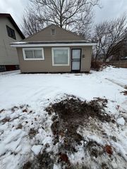 11359 Winthrop Street, Detroit, MI 48227