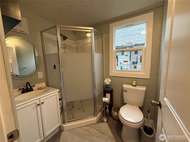 919 Pacific Avenue, Bremerton, WA 98337