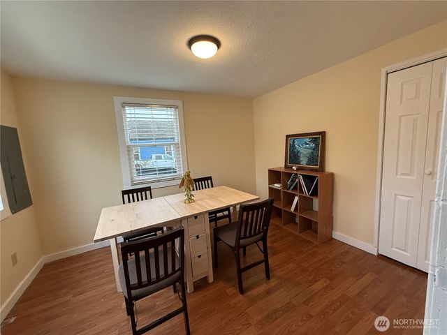 919 Pacific Avenue, Bremerton, WA 98337