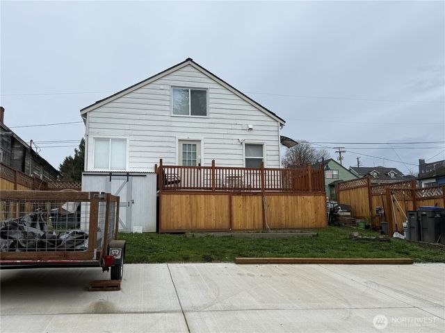 919 Pacific Avenue, Bremerton, WA 98337