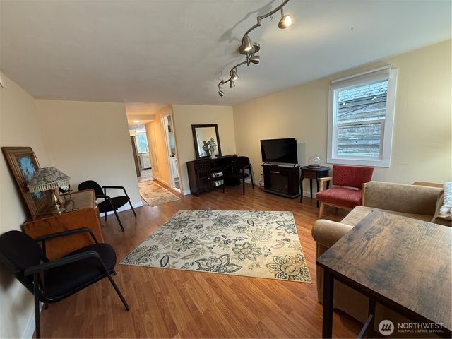 919 Pacific Avenue, Bremerton, WA 98337