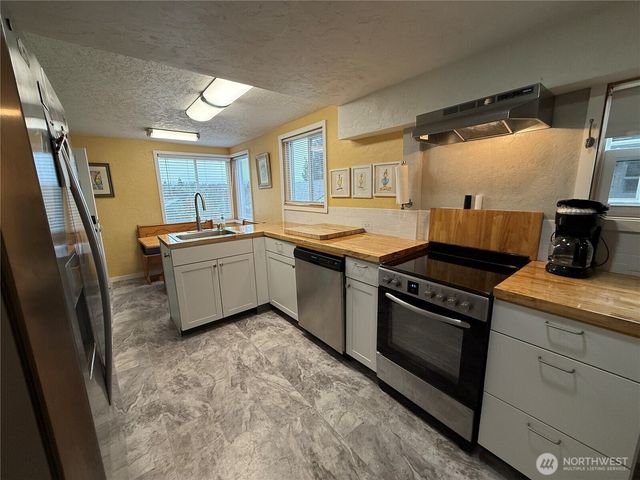 919 Pacific Avenue, Bremerton, WA 98337