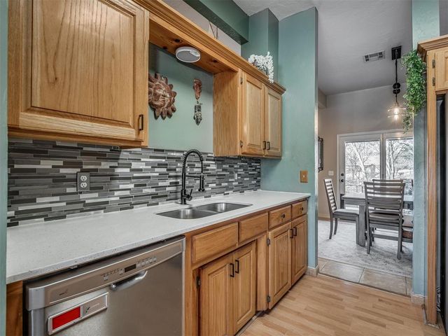 2724 Quail Ridge Street, Stillwater, OK 74074