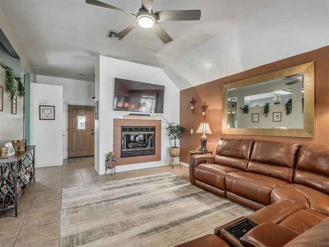 2724 Quail Ridge Street, Stillwater, OK 74074