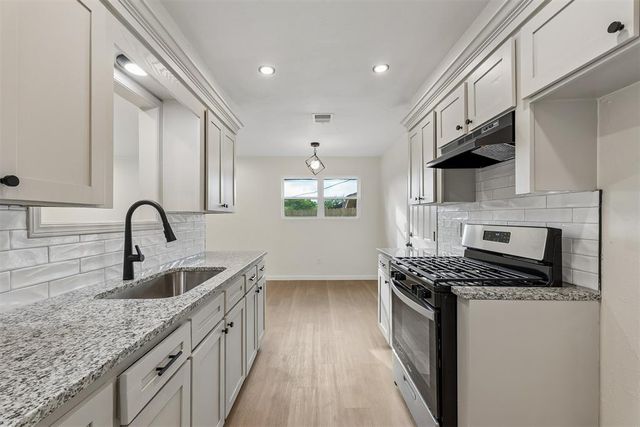 3022 SW 57th Street, Oklahoma City, OK 73119