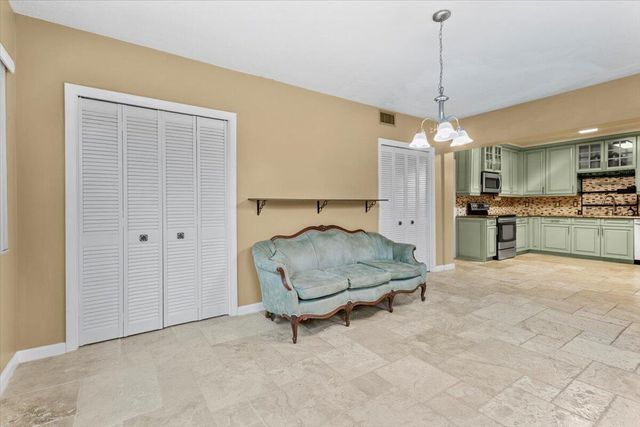 1407 Wyoming Avenue, Fort Pierce, FL 34982