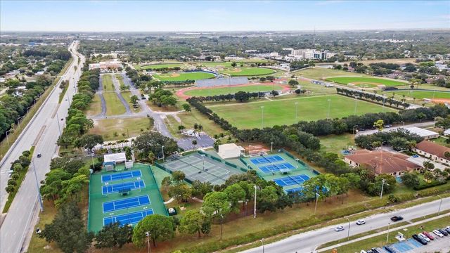 1407 Wyoming Avenue, Fort Pierce, FL 34982