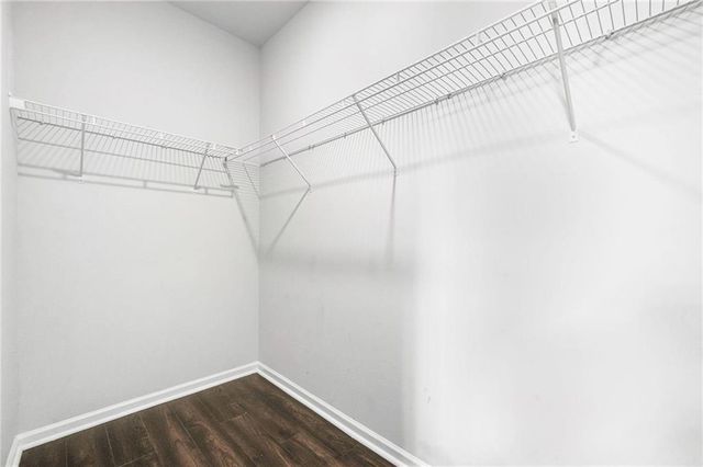 200 Cherokee Reserve Cir, Canton, GA 30115