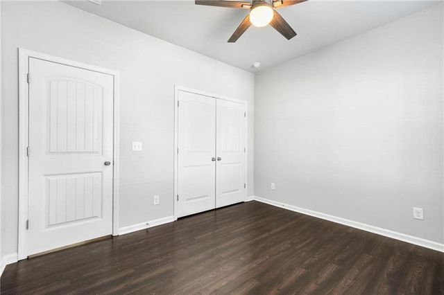 200 Cherokee Reserve Cir, Canton, GA 30115