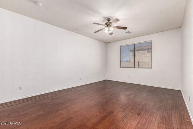 2202 W CARTER Road, Phoenix, AZ 85041