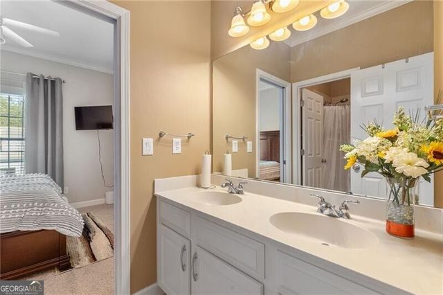 1005 Regal Hills Lane, Mableton, GA 30126