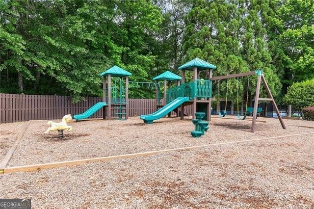 1005 Regal Hills Lane, Mableton, GA 30126