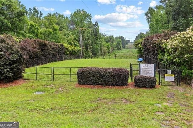 1005 Regal Hills Lane, Mableton, GA 30126