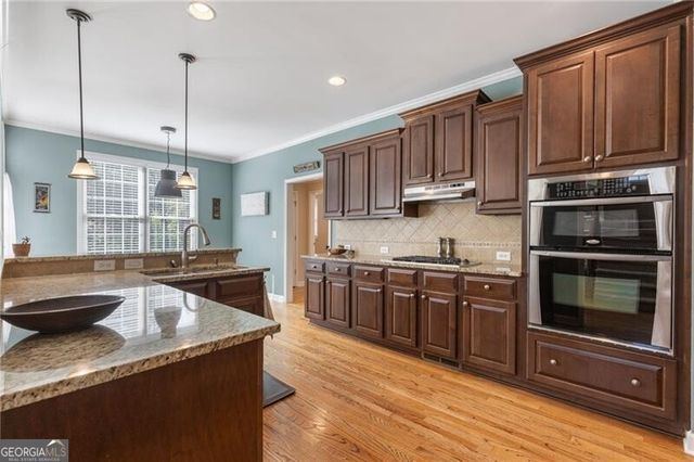 1005 Regal Hills Lane, Mableton, GA 30126