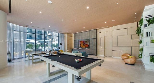 45 SW 9th St 3601, Miami, FL 33130