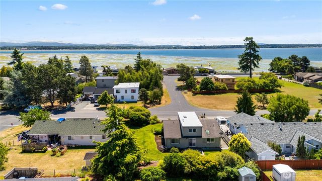 8085 Cowichan Road, Birch Bay, WA 98230