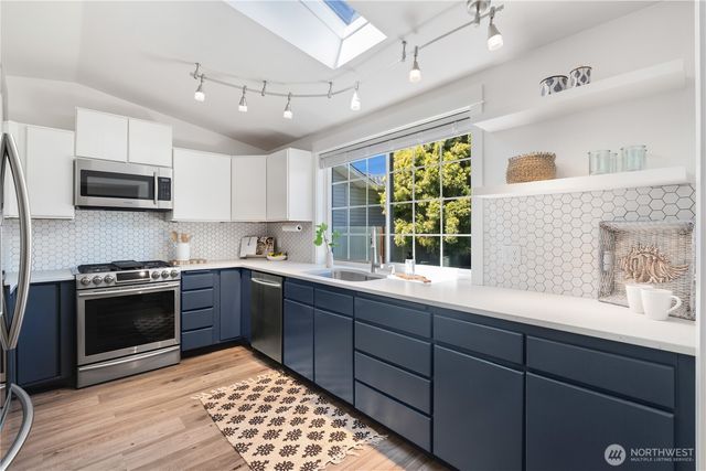 8085 Cowichan Road, Birch Bay, WA 98230