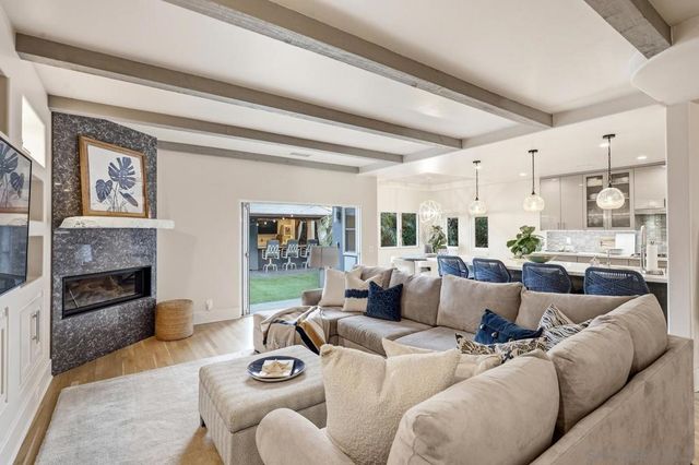 531 J Avenue, Coronado, CA 92118