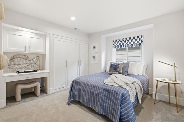 531 J Avenue, Coronado, CA 92118