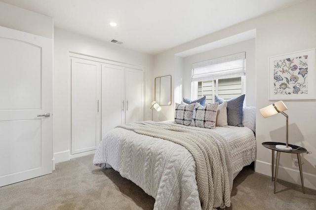 531 J Avenue, Coronado, CA 92118