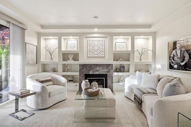 531 J Avenue, Coronado, CA 92118