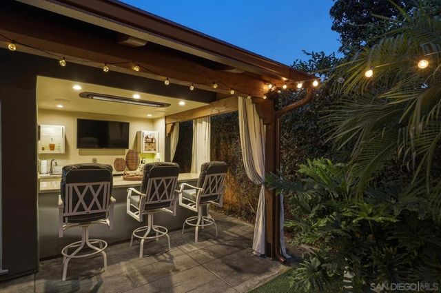 531 J Avenue, Coronado, CA 92118