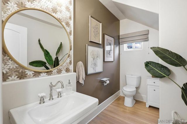 531 J Avenue, Coronado, CA 92118