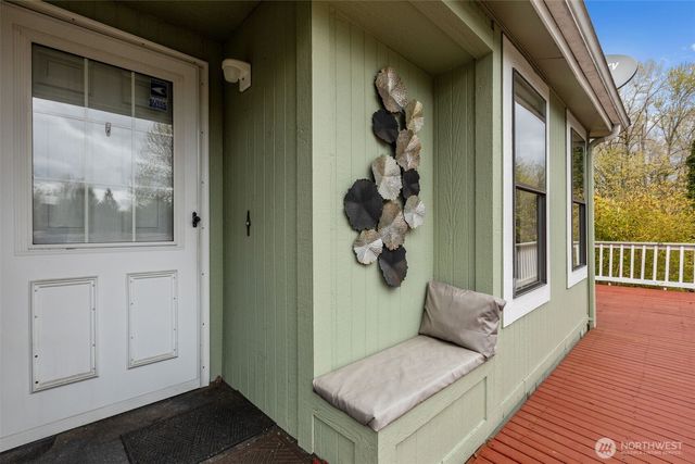 17373 Woodcrest Drive NE, Bothell, WA 98011