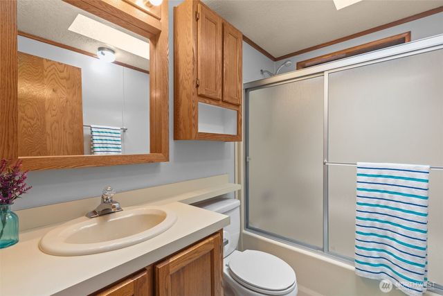 17373 Woodcrest Drive NE, Bothell, WA 98011