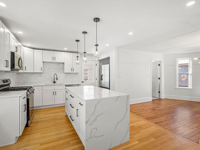 224 Pelham Street, Methuen, MA 01844