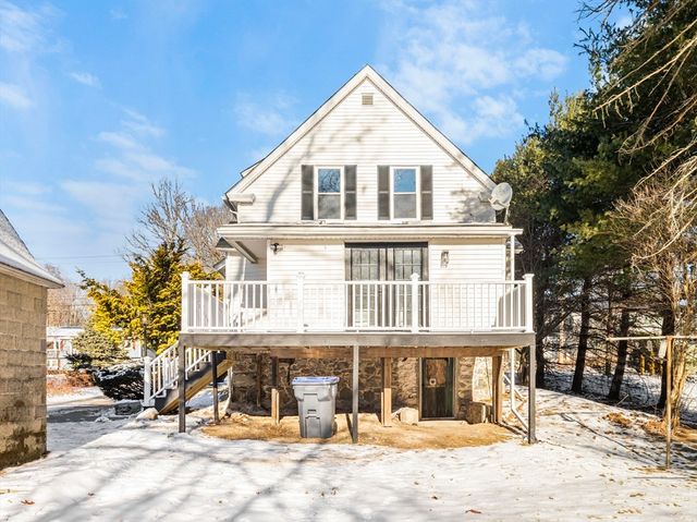 224 Pelham Street, Methuen, MA 01844