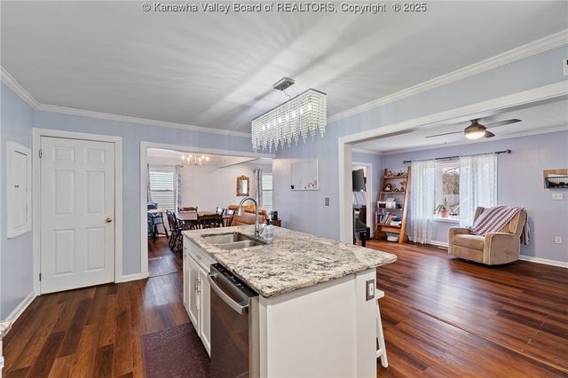 108 Cobble Lane, Cross Lanes, WV 25313