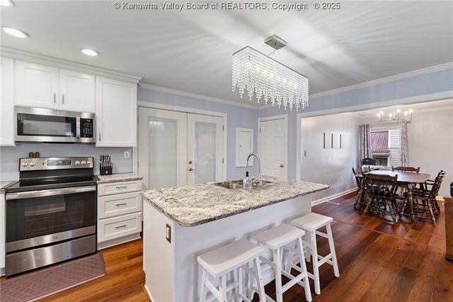 108 Cobble Lane, Cross Lanes, WV 25313