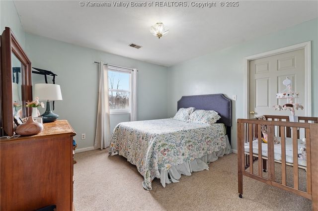 108 Cobble Lane, Cross Lanes, WV 25313