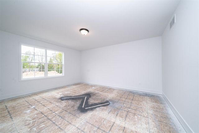 11200 Tremont Lane, Plymouth, MI 48170