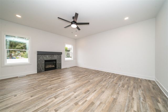 11200 Tremont Lane, Plymouth, MI 48170
