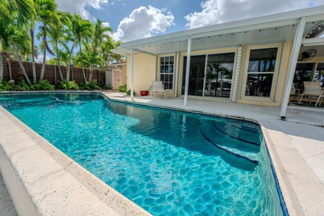 1625 SW 5th Court, Fort Lauderdale, FL 33312