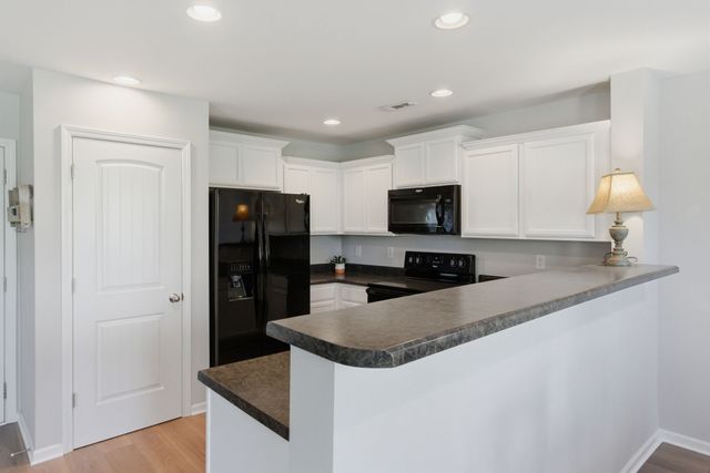 7512 Spicer Ct, Fairview, TN 37062