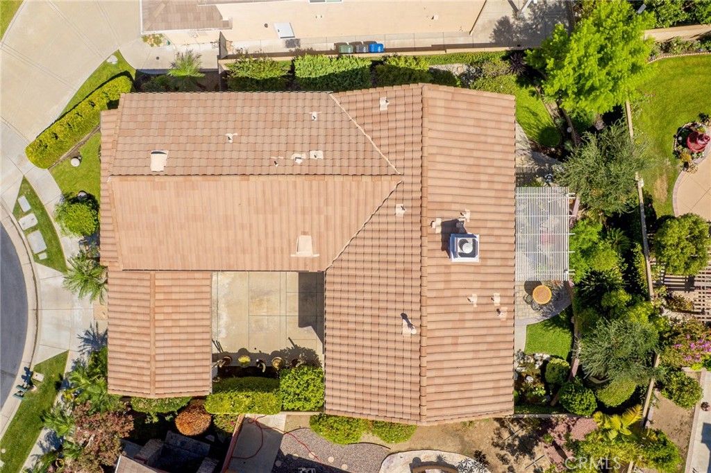 Image 46 of property listing at 32 Mossdale Court, Azusa, CA 91702