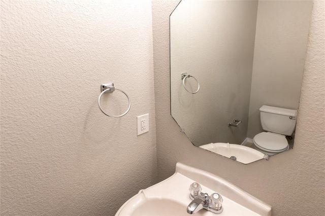 1701 Golden Sunrise LN, Pflugerville, TX 78660