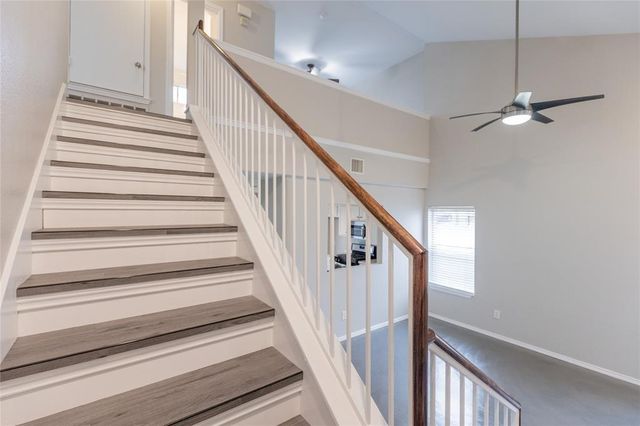 1701 Golden Sunrise LN, Pflugerville, TX 78660