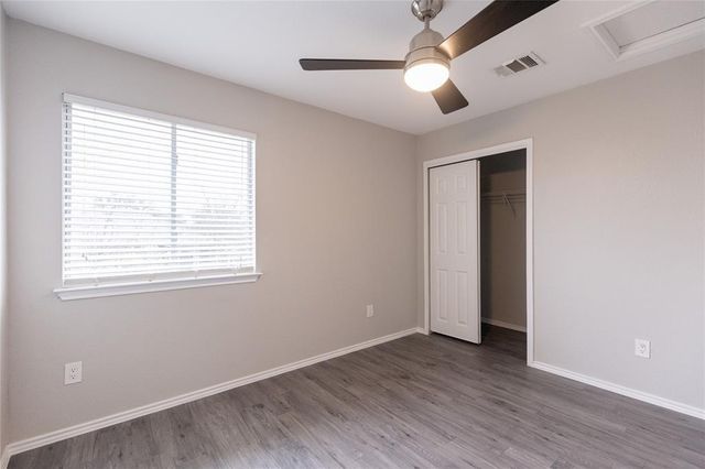 1701 Golden Sunrise LN, Pflugerville, TX 78660