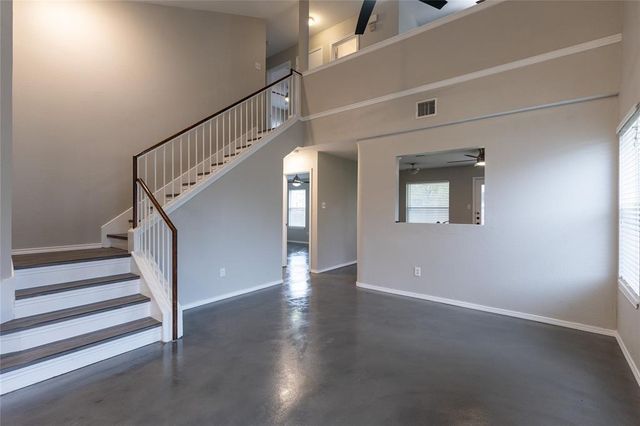 1701 Golden Sunrise LN, Pflugerville, TX 78660