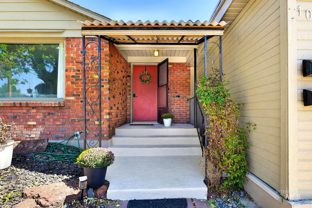 1014 S Stanley St, Unit 1, Boise, ID 83705 photo 4