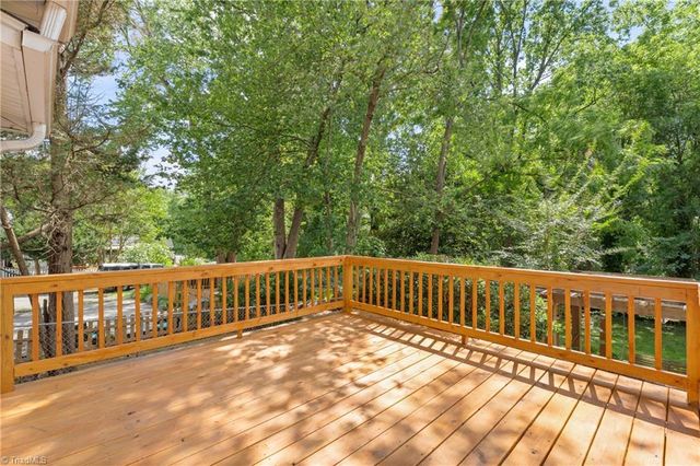 832 Knollwood Street, Winston-salem, NC 27103