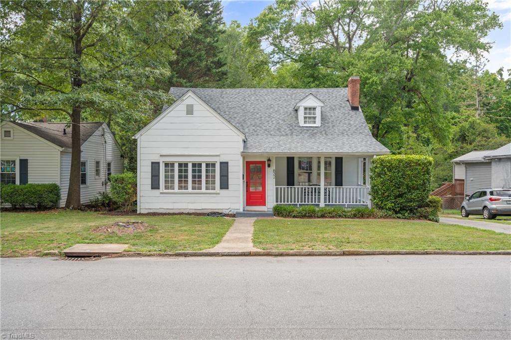 832 Knollwood Street, Winston-salem, NC 27103