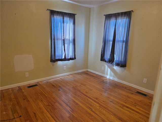 509 N 13th Avenue, Forsyth, MT 59327