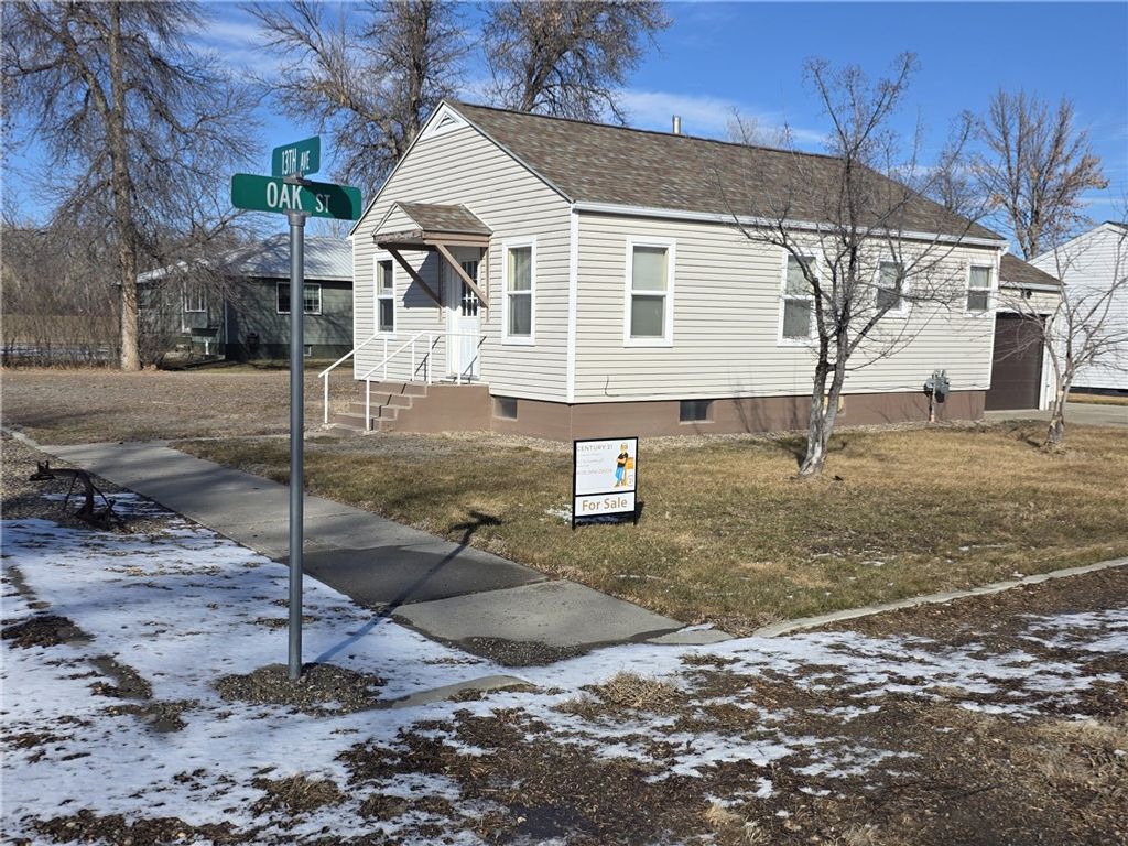 509 N 13th Avenue, Forsyth, MT 59327