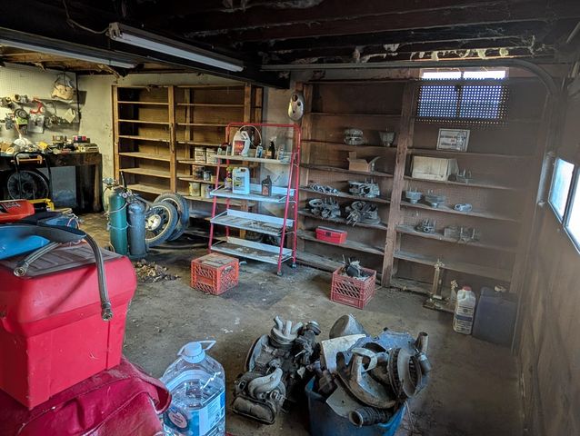 1202 South 11th Street, Ozark, MO 65721